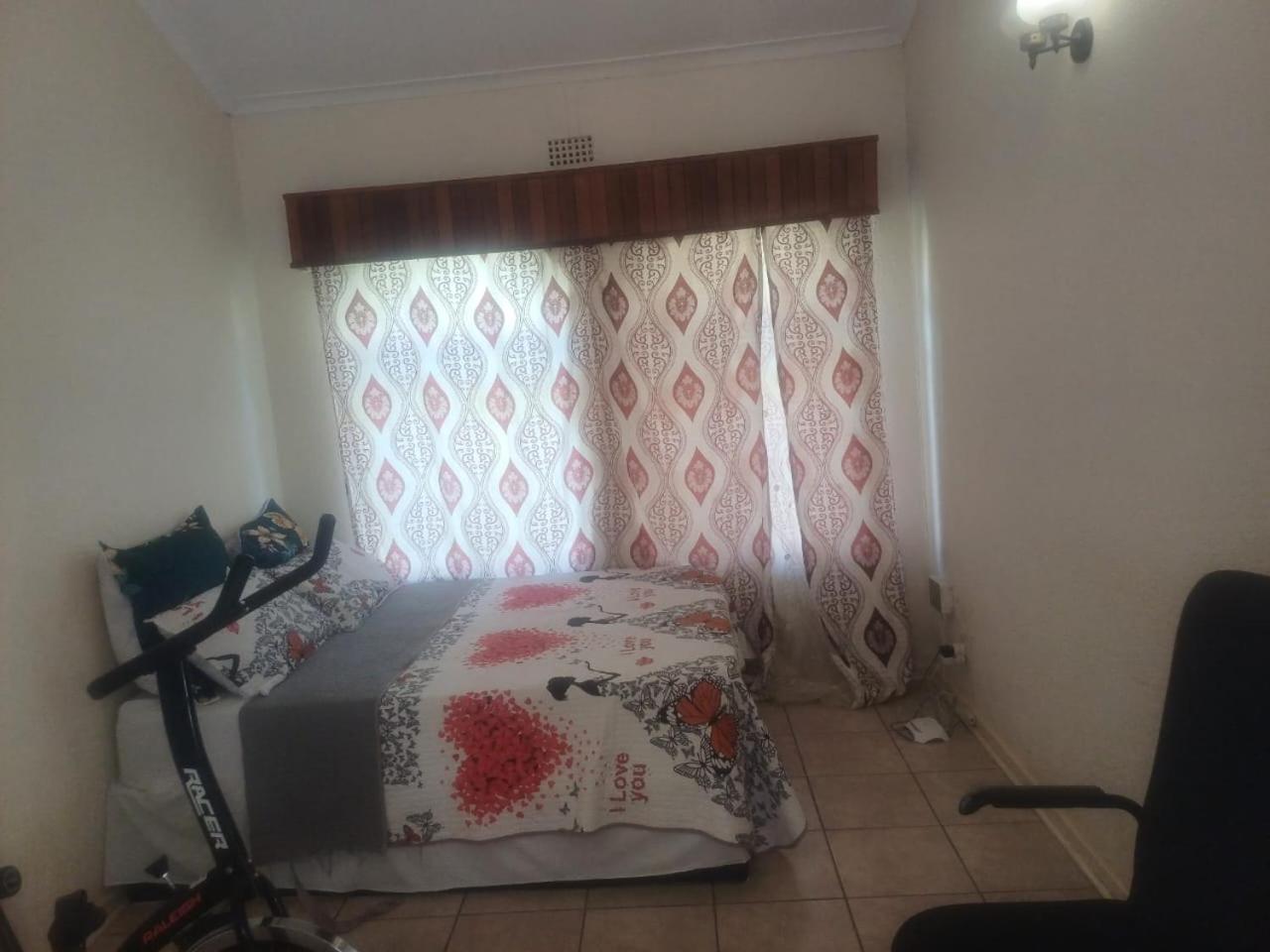 Kempton Park Lodge Birch Acres Kempton Park Buitenkant foto