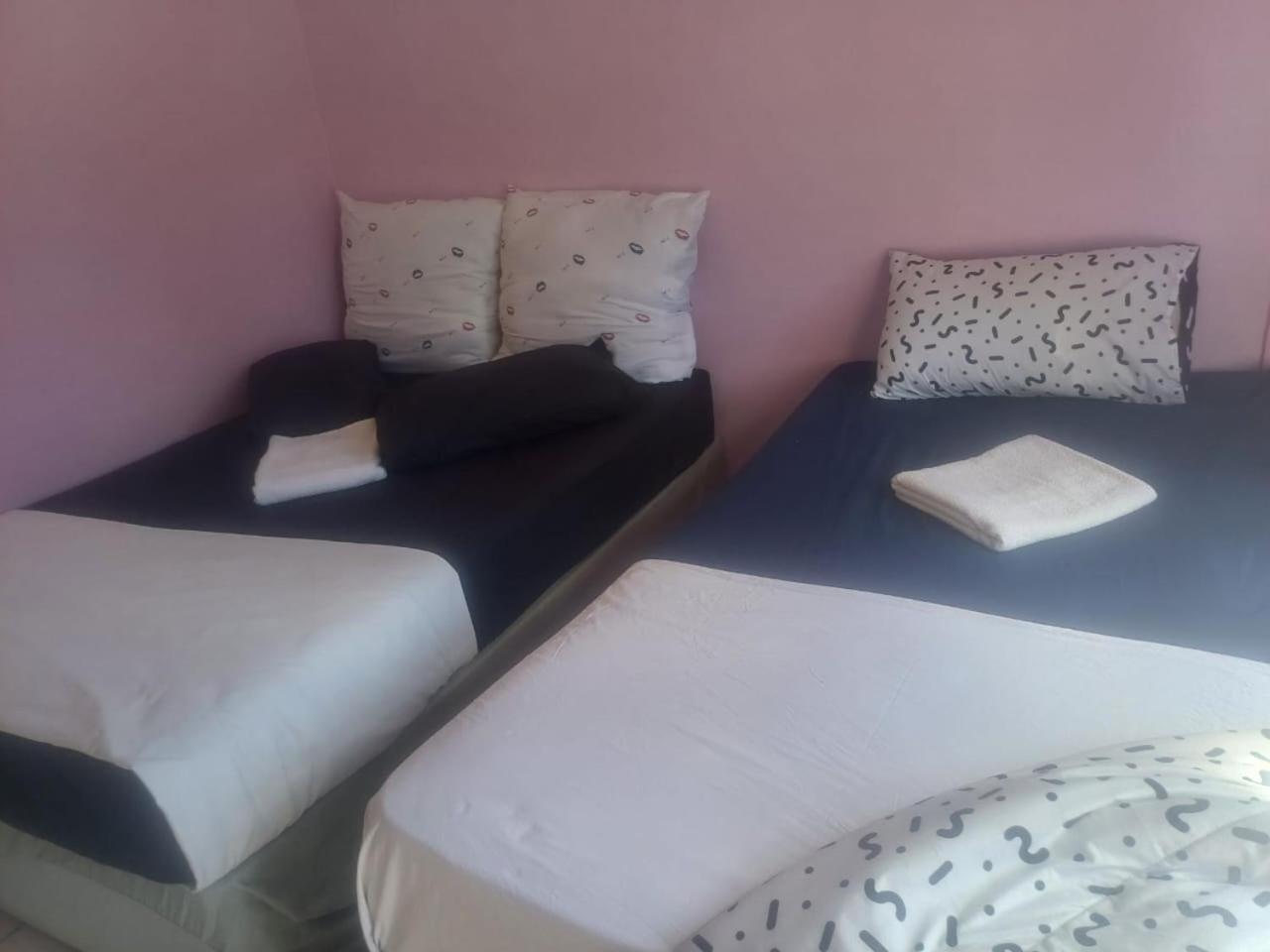Kempton Park Lodge Birch Acres Kempton Park Buitenkant foto