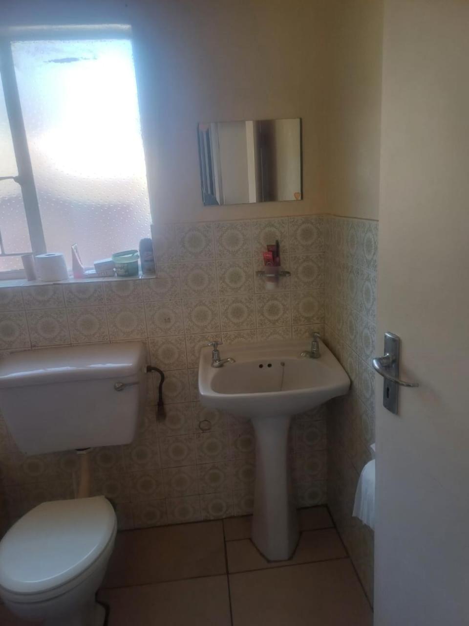 Kempton Park Lodge Birch Acres Kempton Park Buitenkant foto