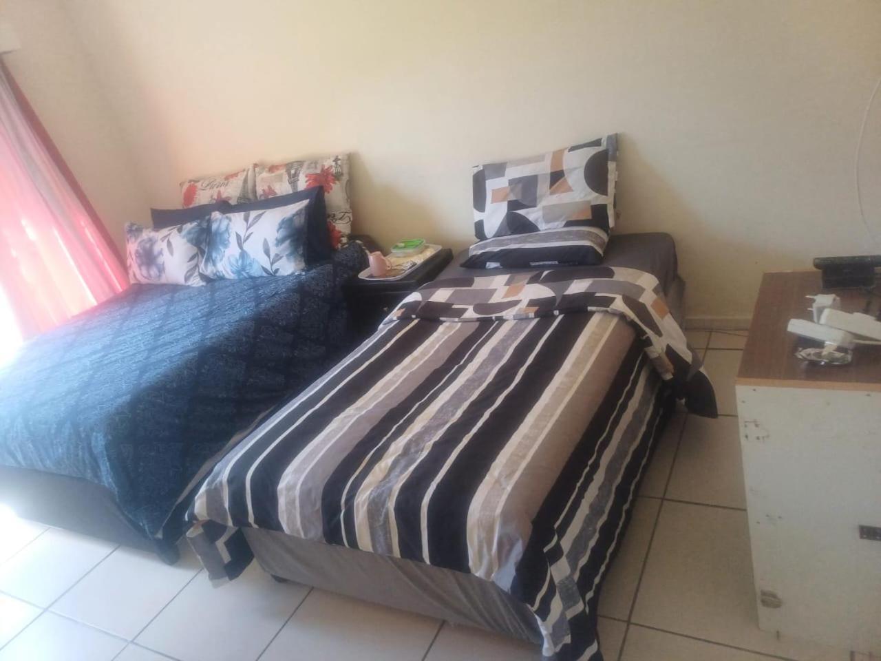 Kempton Park Lodge Birch Acres Kempton Park Buitenkant foto